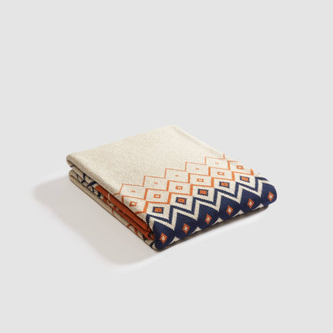 Vintage Icelandic Holiday Throw Blanket