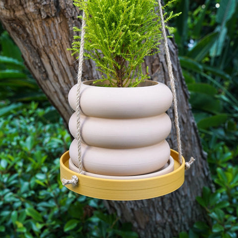 The Minimalist Hanging Plant Tray