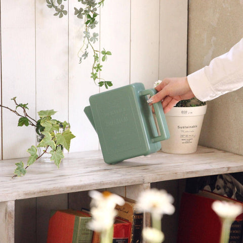 Ultra Slim Compact Indoor Plant Watering Can (1.5L)