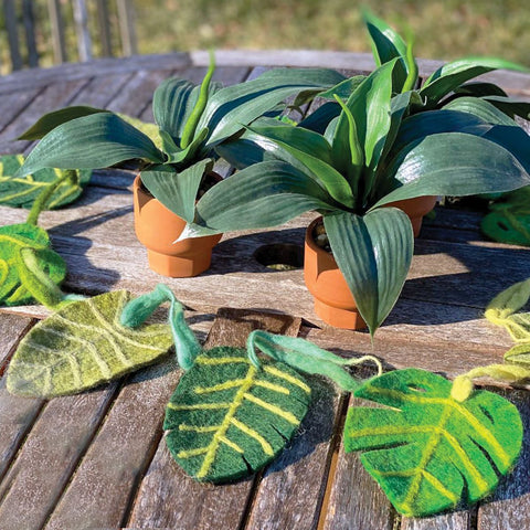Jungle Leaves Wool Felt Garland