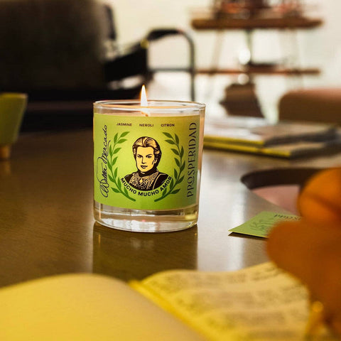 Walter Mercado - Prosperidad Candle
