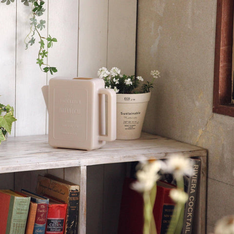Ultra Slim Compact Indoor Plant Watering Can (1.5L)