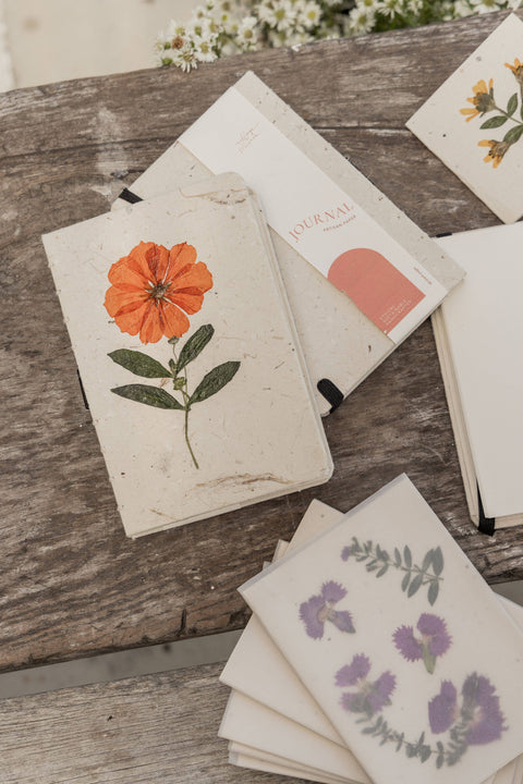 Handcrafted Note Card with Pressed Flowers