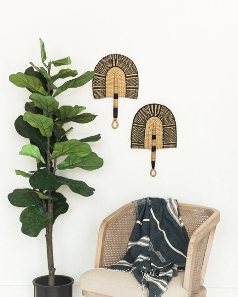 Ada Bolga Wall Fan Hanging