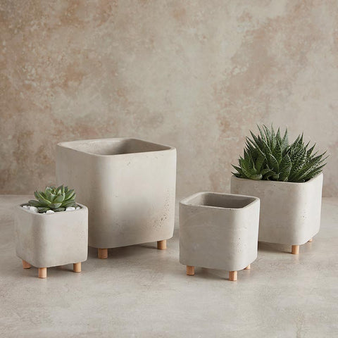 Lined Square Pot