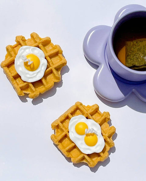 Waffle & Eggs Candle